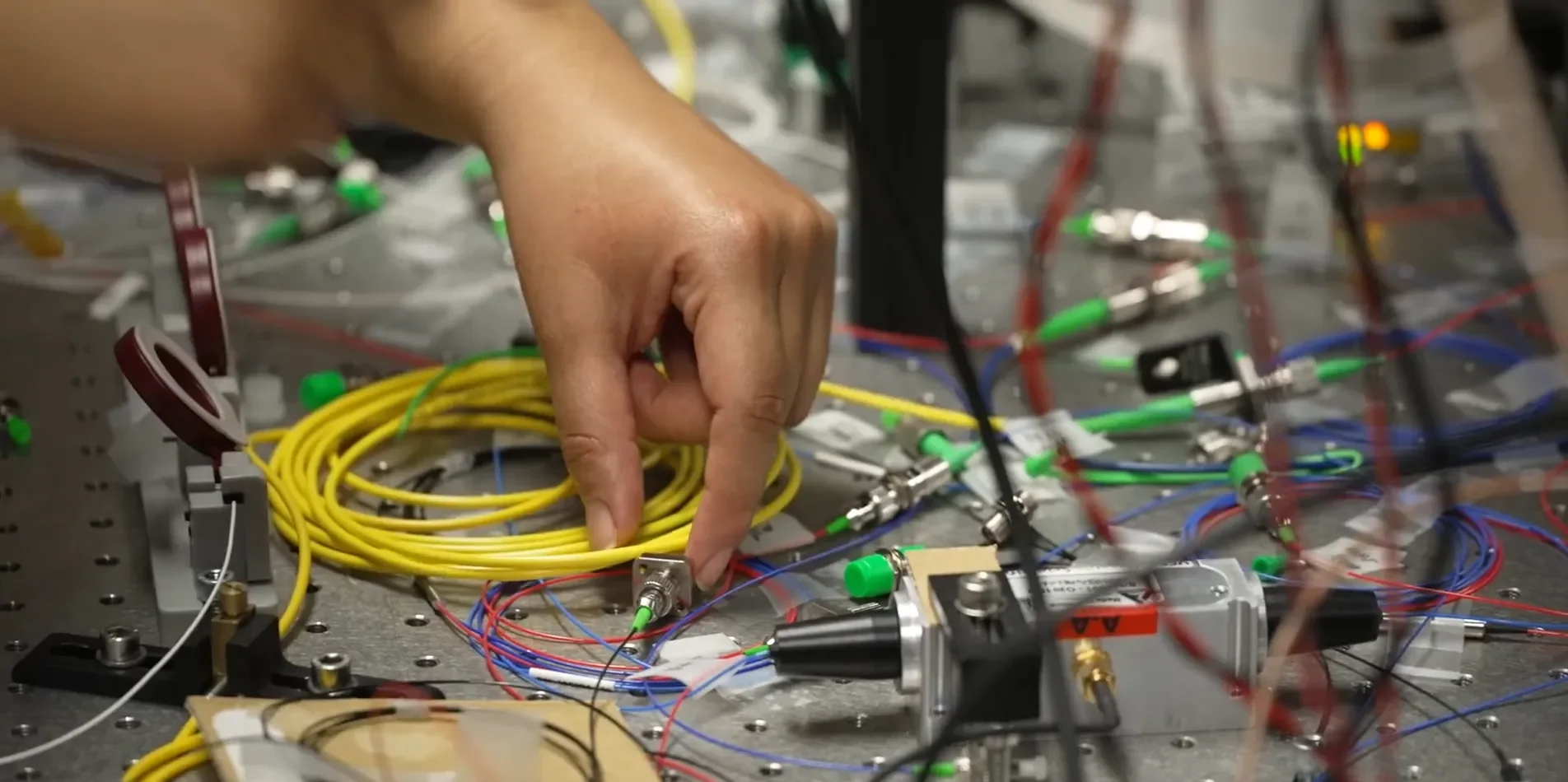 dynamo-lab-fiber-optics